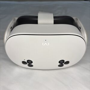 Meta (Oculus) Quest 3S 128GB VR Headset Only – Tested & Fully Functional